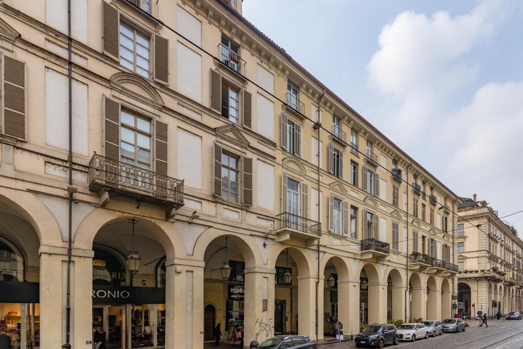 Ferienwohnung Weiss Haus By Wonderful Italy Turin Exterior foto